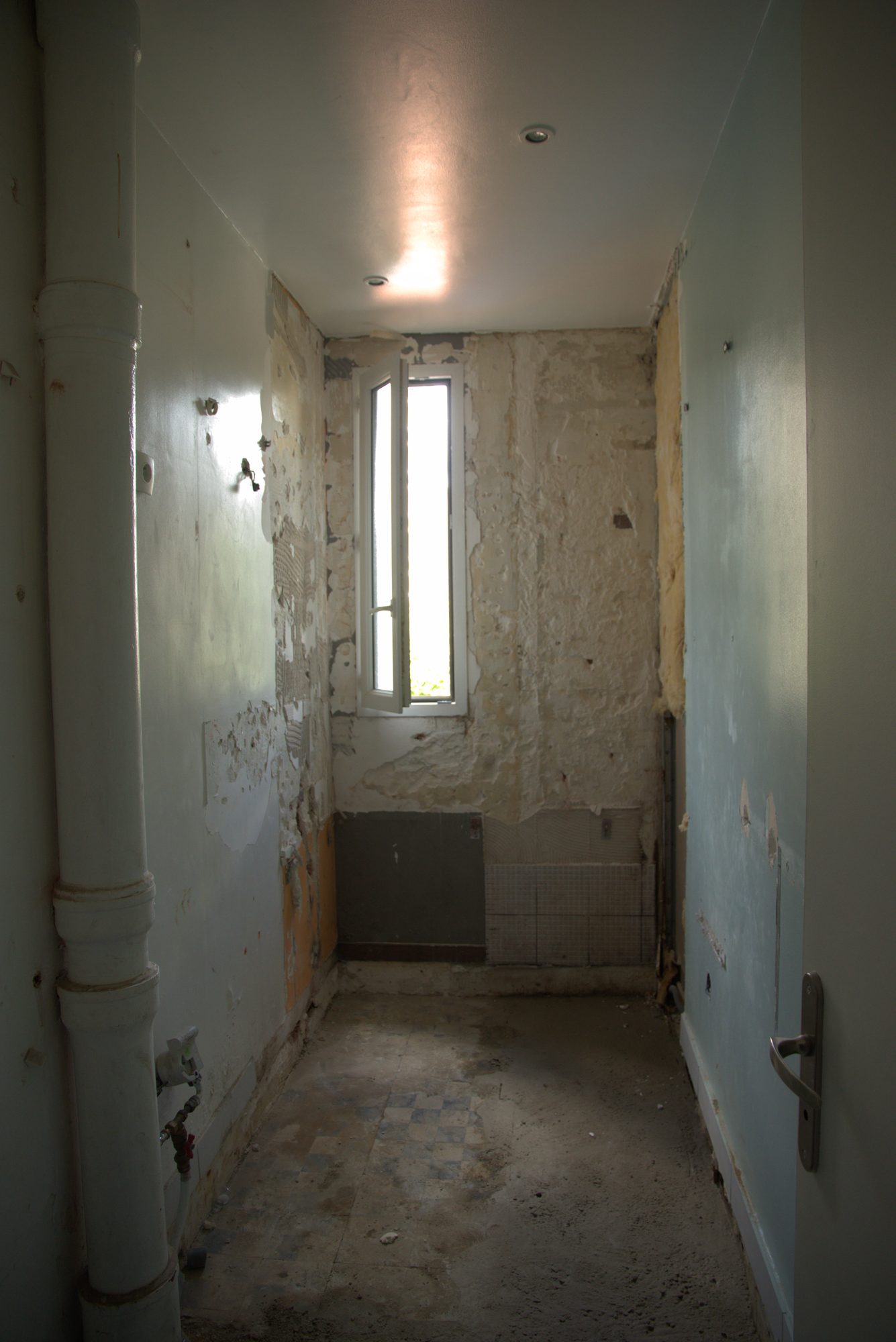 Avant — photo 1